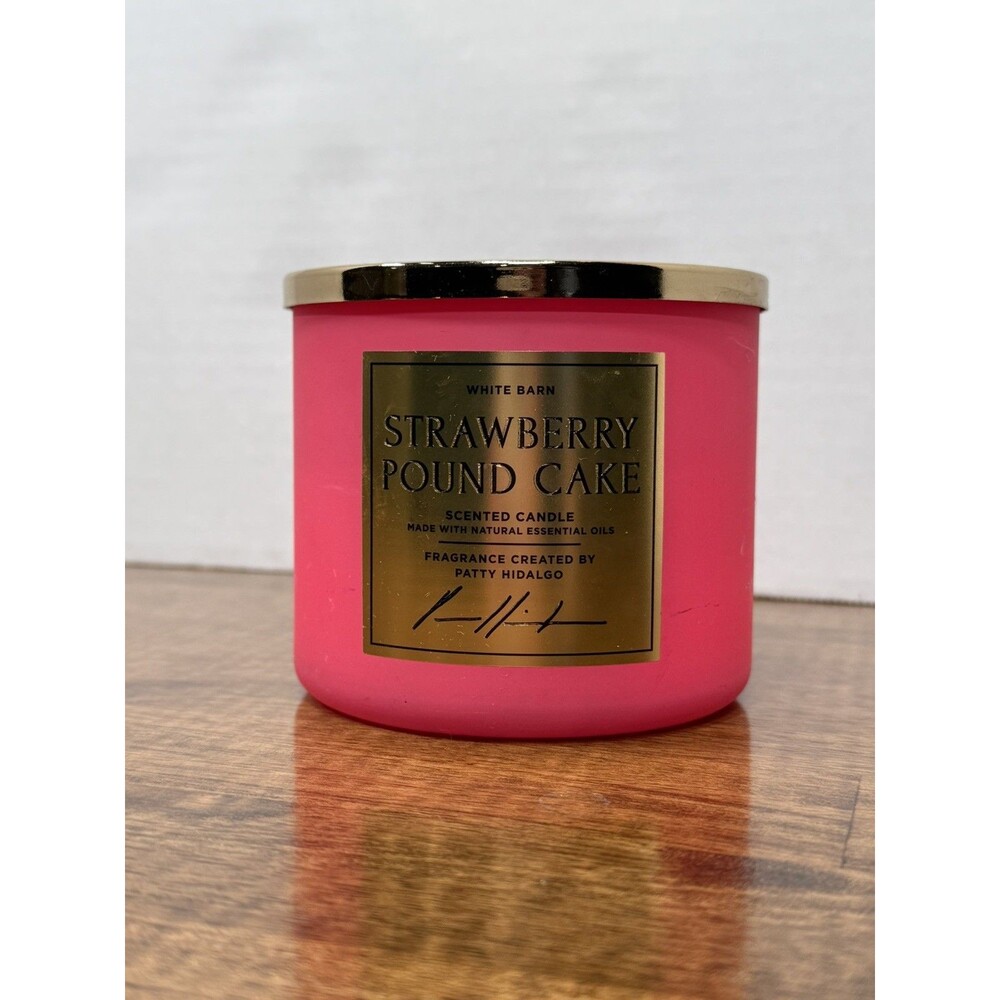 Bath & Body Works White Barn Strawberry Pound Cake 3 Wick Scented Candle